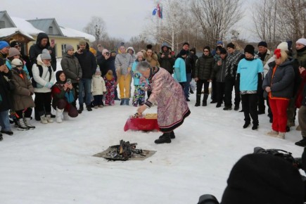 Традиции, спорт и таёжное гостеприимство: в Красном Яре прошёл День охотника «Ва:кчай ни»