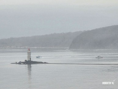 Сегодня во Владивостоке должен состояться традиционный Угон льдины - неофициальное открытие сапсёрферского сезона