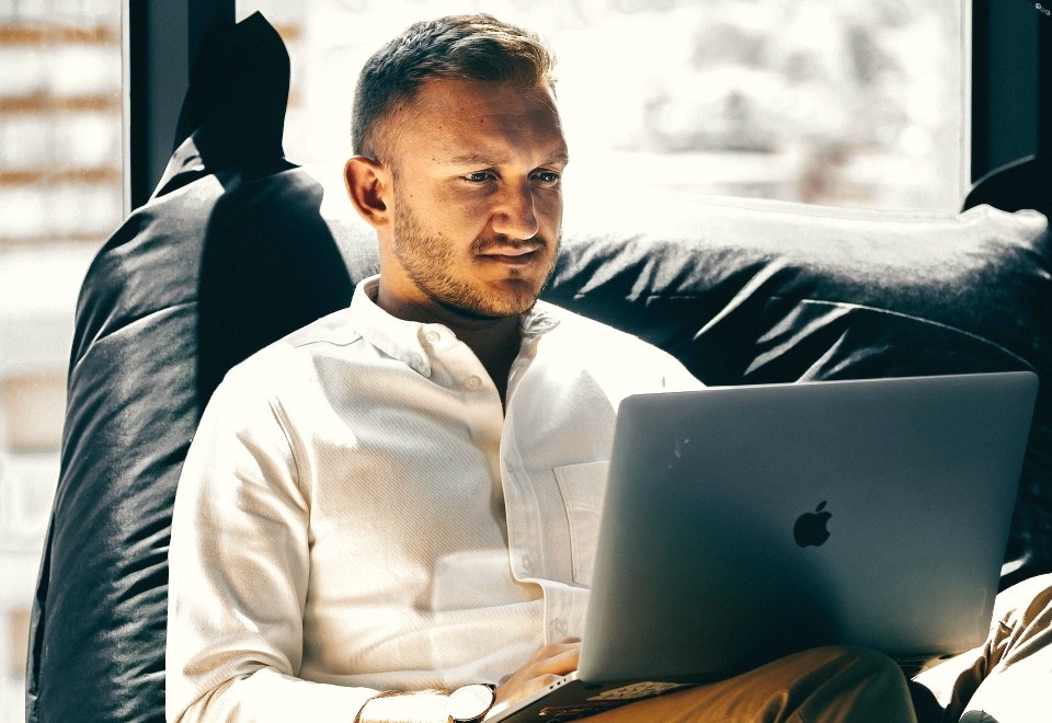 Задаток против аванса: какие риски подстерегают покупателей и продавцов