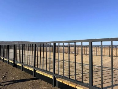 На Русском острове приступили к установке знака Нулевого километра велодорог России