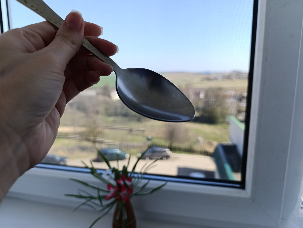 Как одна ложка соды может сделать ваши окна безупречно чистыми