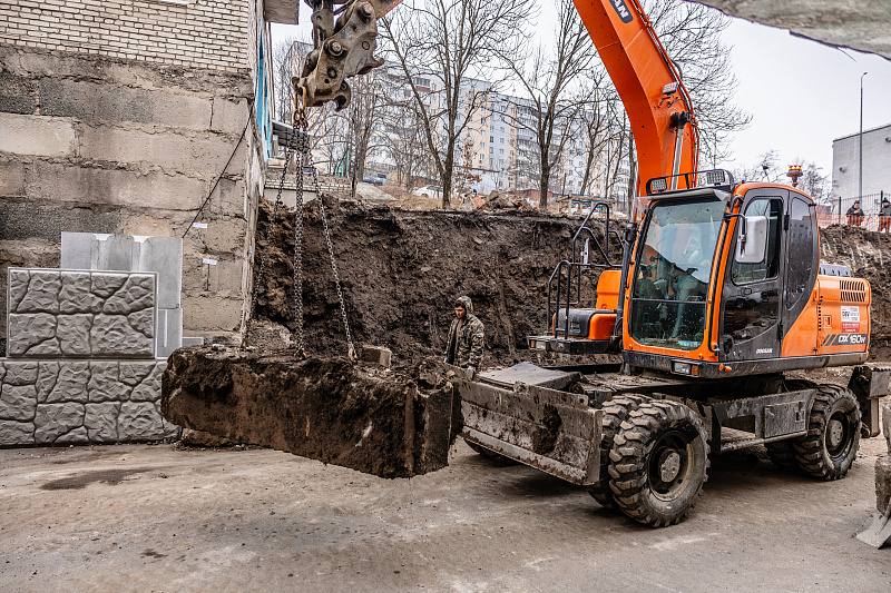 К восстановлению подпорных стен приступили на улицах Новожилова, 35 и Кипарисовой, 6 во Владивостоке К восстановлению подпорных стен приступили на улицах Новожилова, 35 и Кипарисовой, 6 во Владивостоке