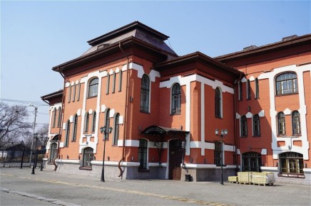 Евгений Корж: Уважаемые работники театров, ценители творчества!