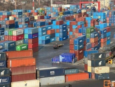 FESCO будет отправлять вьетнамские машины в Казахстан через Приморье