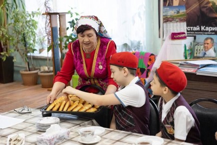 Школьникам Владивостока рассказывают о татаро-башкирской культуре
