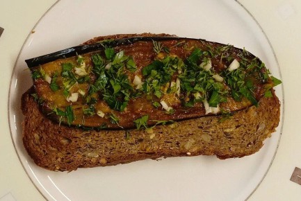 Вкусные баклажанные язычки: идеальная закуска