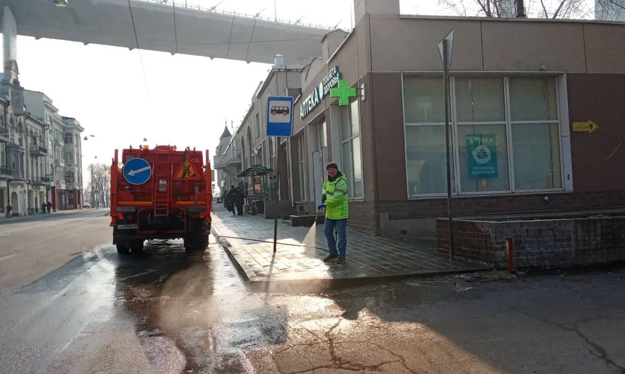 Сегодня во Владивостоке: работы на инженерных сетях и санитарная уборка Сегодня во Владивостоке: работы на инженерных сетях и санитарная уборка