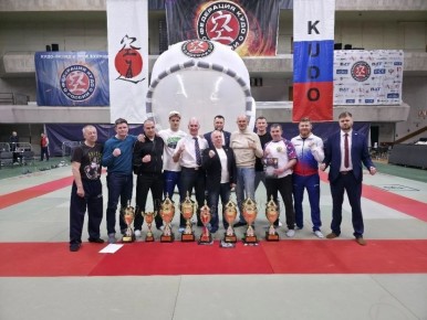 ���������� ���������� � ������ � ������ �� ����