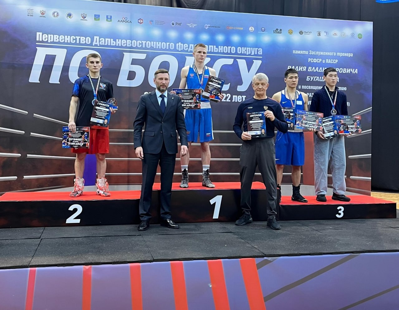 Боксер из Находки Иван Барсуков стал лучшим на дальневосточном ринге