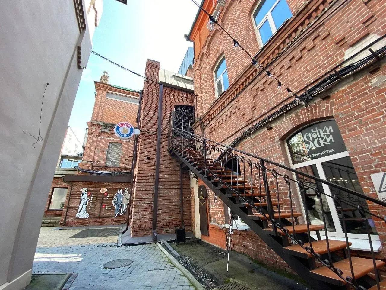 Зданию торгового дома «Кунст и Альберс» на Светланской, 33-35 сегодня исполняется 142 года Зданию торгового дома «Кунст и Альберс» на Светланской, 33-35 сегодня исполняется 142 года