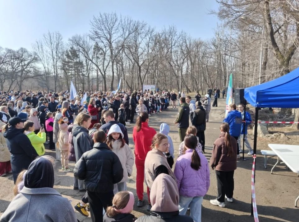 Навстречу здоровью: Уссурийск присоединился к Всероссийской акции «10 000 шагов к жизни» Навстречу здоровью: Уссурийск присоединился к Всероссийской акции «10 000 шагов к жизни»