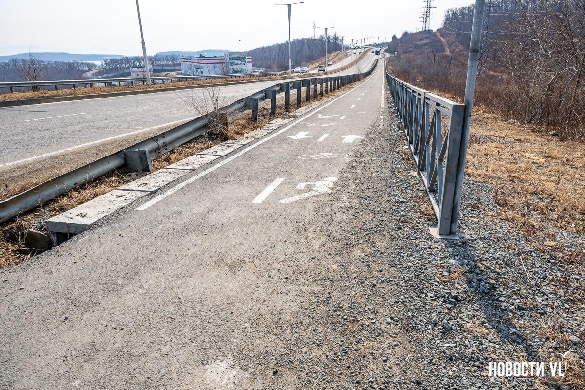 Новый маршрут, старые раскопки, видовая и мост: в каком состоянии велодорожки Русского острова встречают этот сезон Новый маршрут, старые раскопки, видовая и мост: в каком состоянии велодорожки Русского острова встречают этот сезон