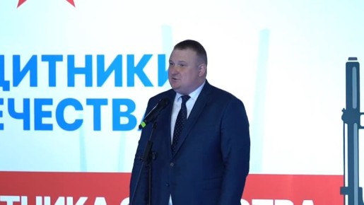 Во Владивостоке, в спорткомплексе «Олимпиец», прошёл краевой турнир по адаптивному спорту «Кубок защитника Отечества», посвящённый памяти Героя России Сергея Ефремова