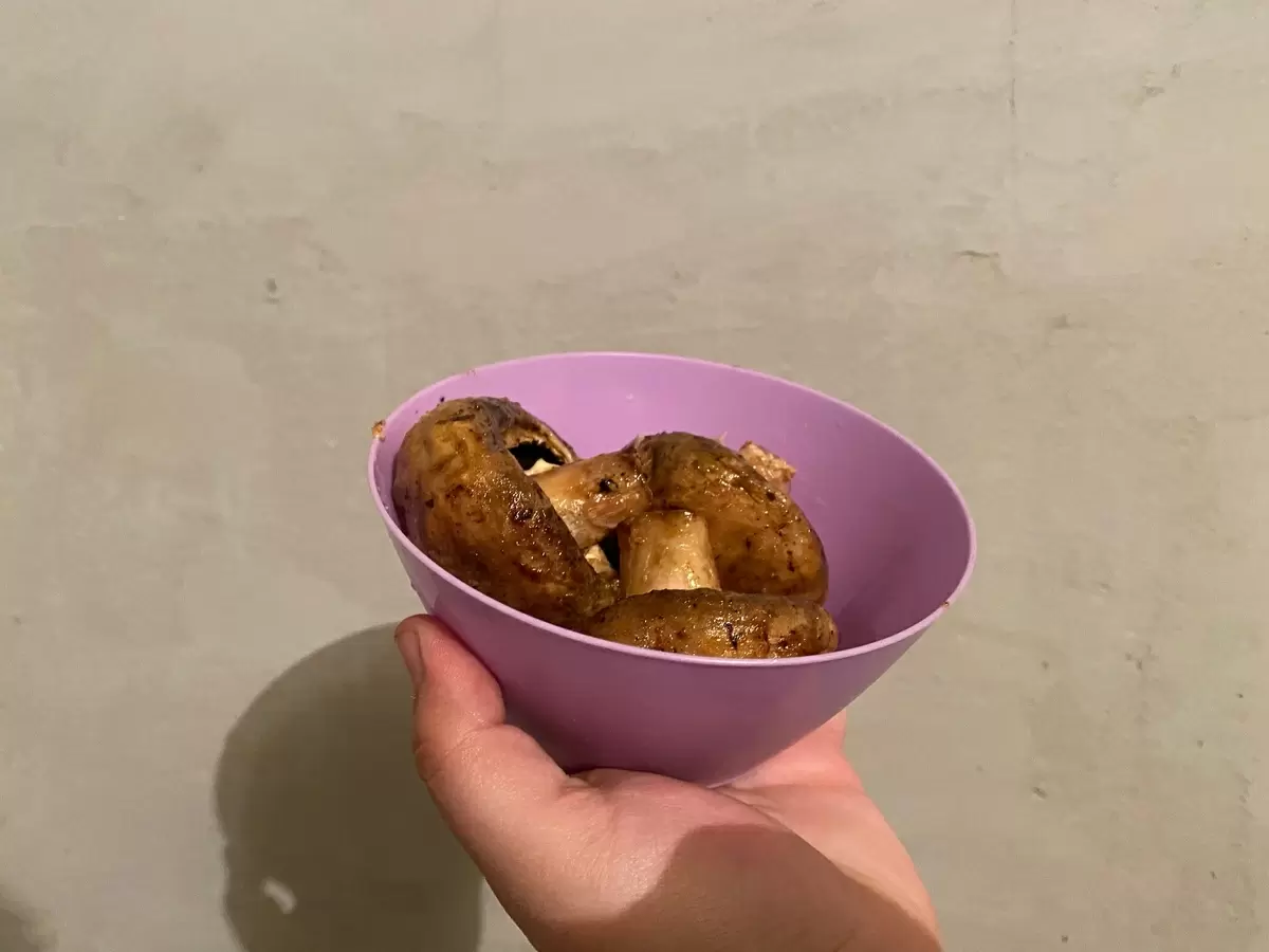 Шампиньоны на мангале: идеальное дополнение к шашлыку