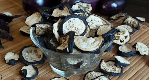 Сушка баклажанов: сохраняем вкус на зиму