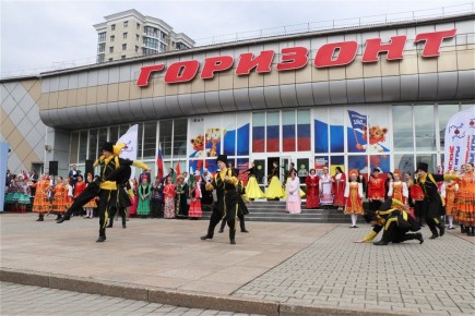 "Уссурийские семейные" вернулись: состоялось торжественное открытие дирекции игр