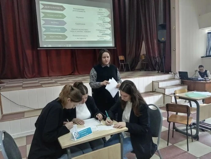 В Находке названы имена лучших молодых педагогов В Находке названы имена лучших молодых педагогов