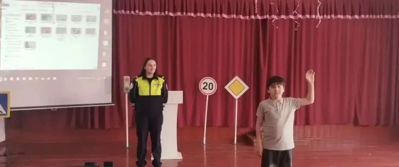 Сотрудники полиции Черниговского округа Приморья провели акцию «Мототранспорт детям не игрушка!» Сотрудники полиции Черниговского округа Приморья провели акцию «Мототранспорт детям не игрушка!»