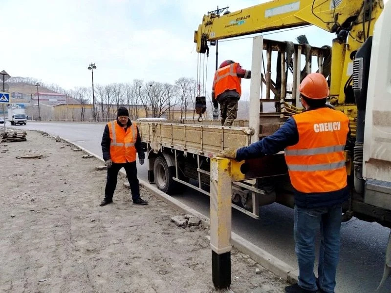 На перекрёстке Анны Щетининой – Выселковой – Днепровской – Бородинской идут дорожные работы На перекрёстке Анны Щетининой – Выселковой – Днепровской – Бородинской идут дорожные работы
