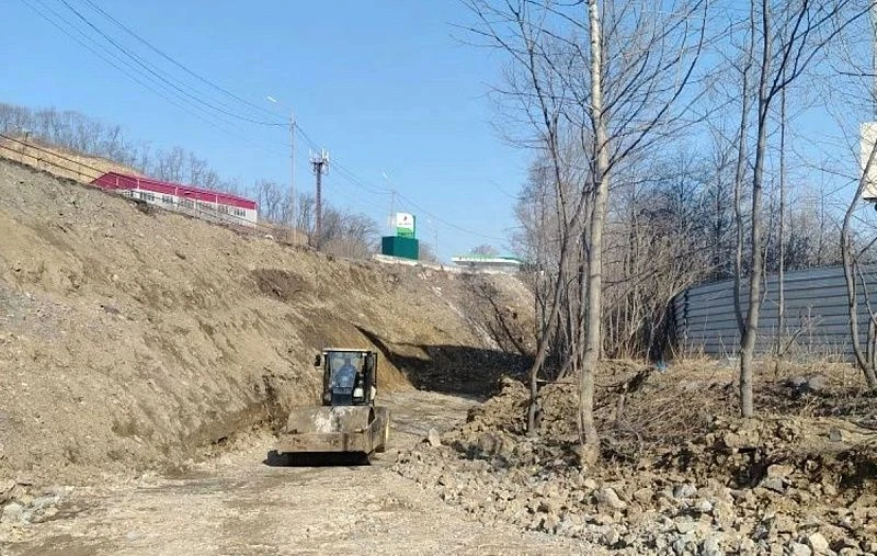 На перекрёстке Анны Щетининой – Выселковой – Днепровской – Бородинской идут дорожные работы На перекрёстке Анны Щетининой – Выселковой – Днепровской – Бородинской идут дорожные работы
