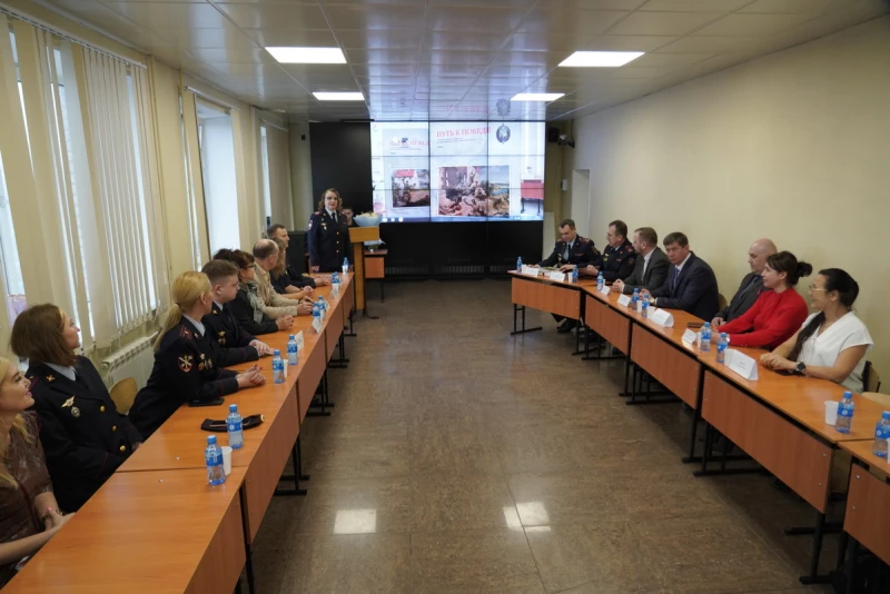 Во Владивостоке состоялась презентация монографии о малоизвестных страницах истории НКВД в годы войны