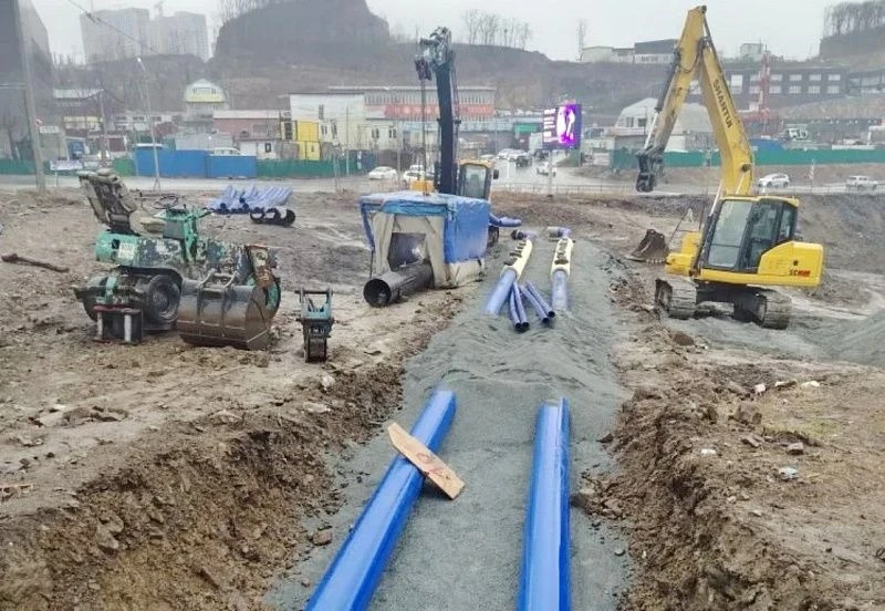 На перекрёстке Анны Щетининой – Выселковой – Днепровской – Бородинской идут дорожные работы На перекрёстке Анны Щетининой – Выселковой – Днепровской – Бородинской идут дорожные работы