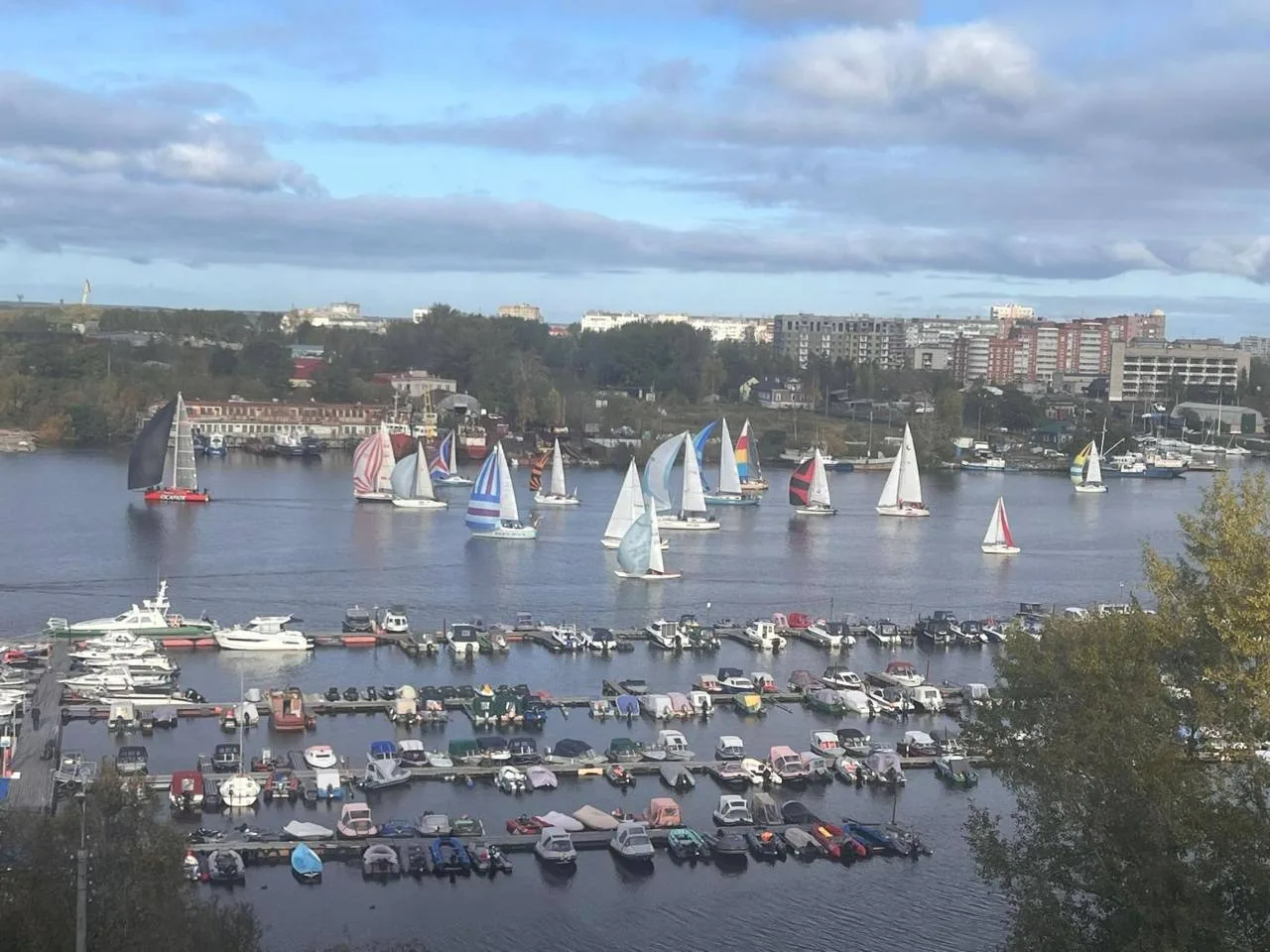 Представляем новые проекты, которые успешно реализованы либо стартуют на Дальнем Востоке и в Арктике с использованием механизмов господдержки Представляем новые проекты, которые успешно реализованы либо стартуют на Дальнем Востоке и в Арктике с использованием механизмов господдержки