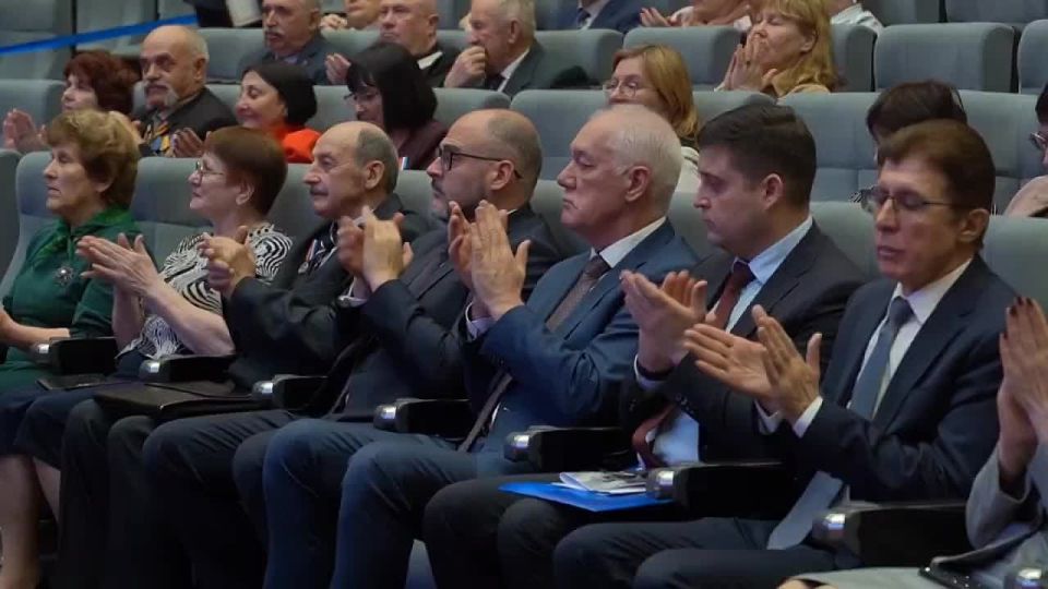 �� ������������ ������ ������������� �����������, ������������ ��������� �����, �����, ���������� ��� � ������������������ ������� �� ����� ��������