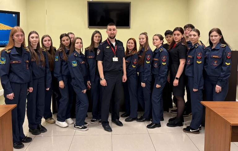 Во Владивостоке транспортные полицейские организовали для студентов комплекс увлекательных экскурсий Во Владивостоке транспортные полицейские организовали для студентов комплекс увлекательных экскурсий