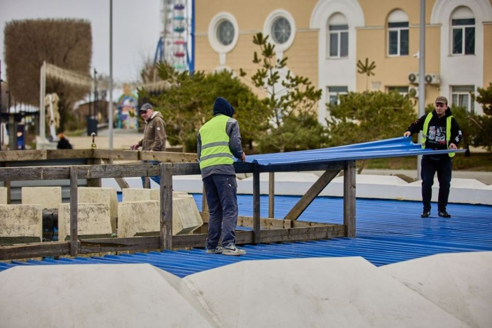 �� ������������ ������ �������� ������� � �������