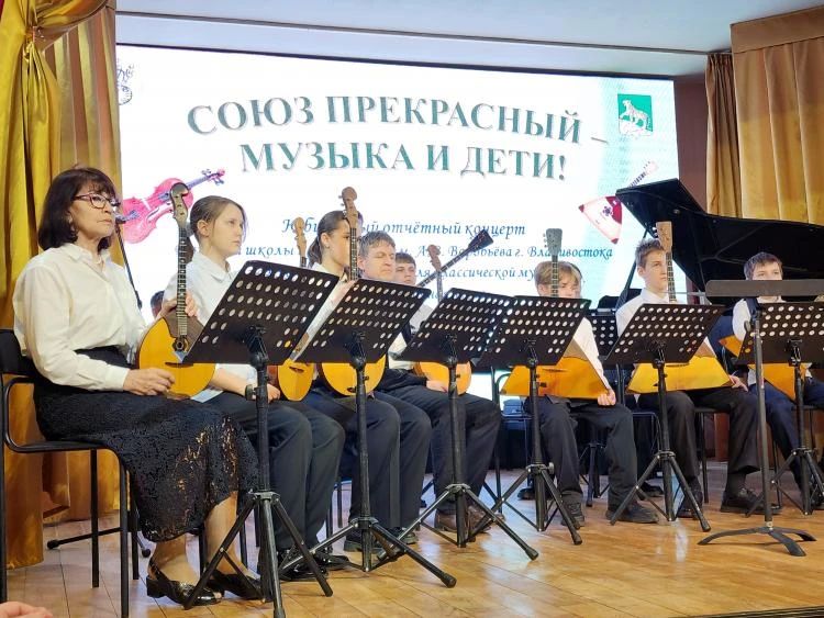 ������ ������� ����� �������� � 8: 35 ��� ����������� ���� �� ������������