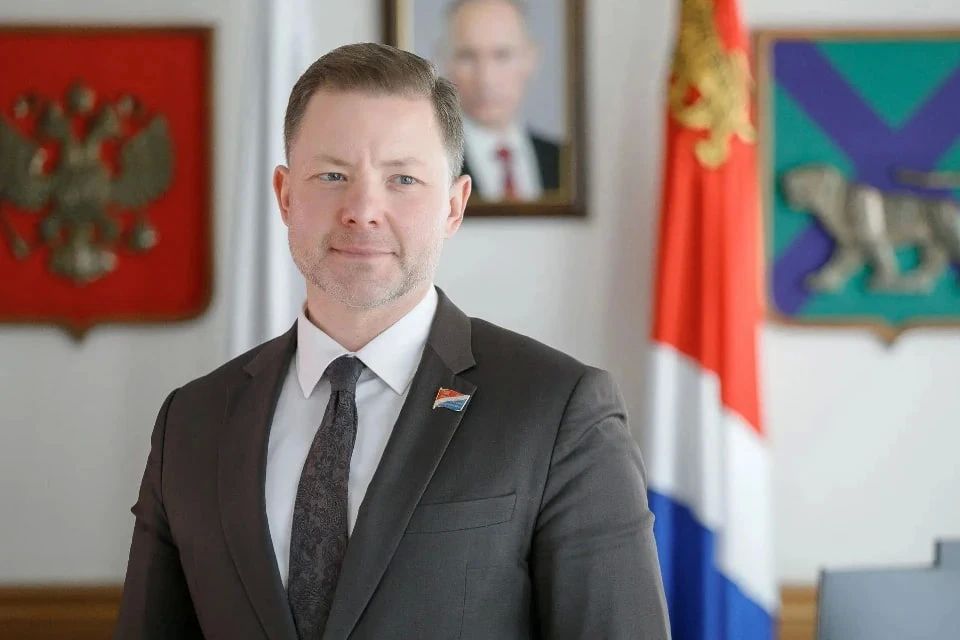 Антон Волошко поздравил приморцев с Днем Победы