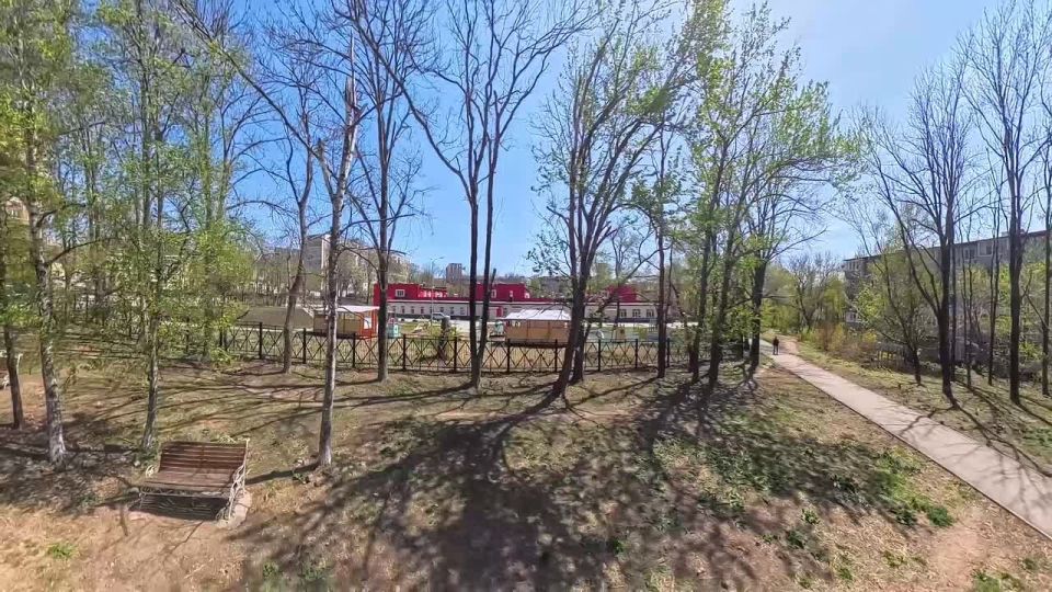 Жители Владивостока могут благоустроить сразу несколько скверов города