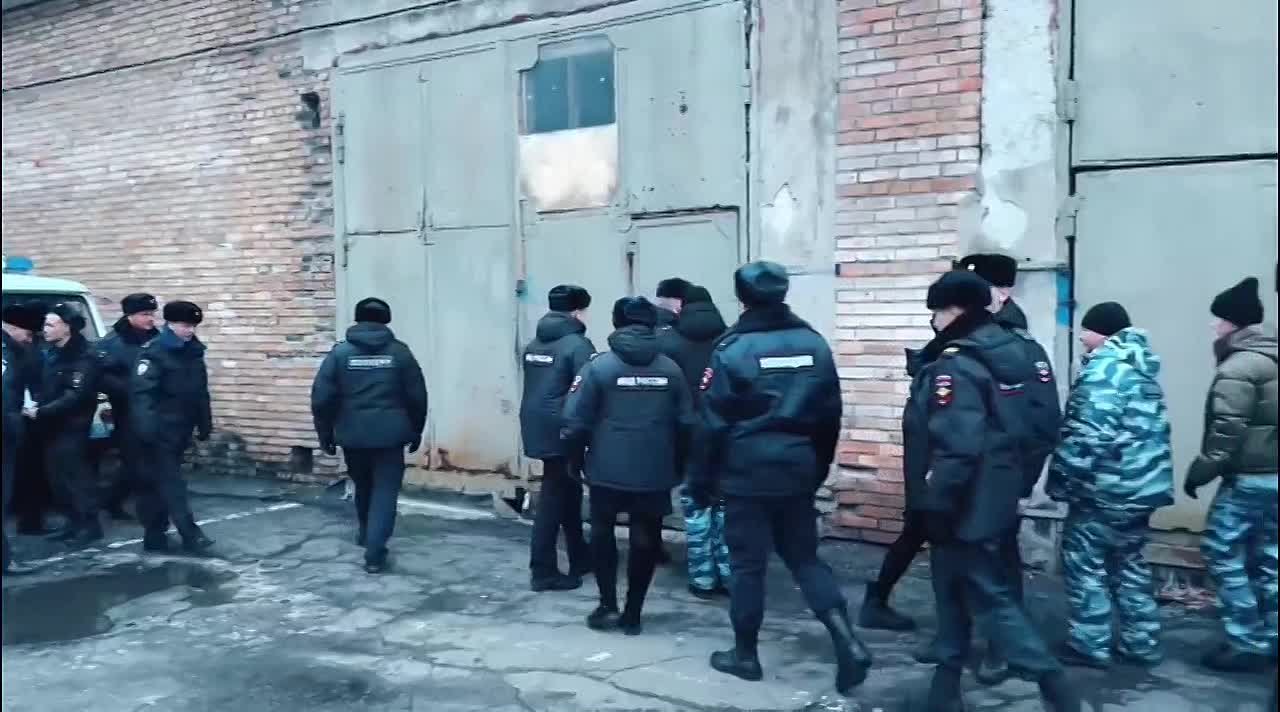 Отдельный батальон охраны и конвоирования подозреваемых и обвиняемых УМВД России по городу Владивостоку приглашает на службу