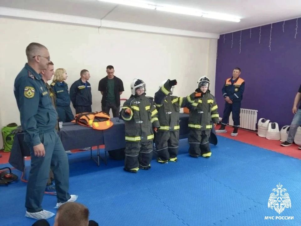 Погружение в профессию спасателей Погружение в профессию спасателей