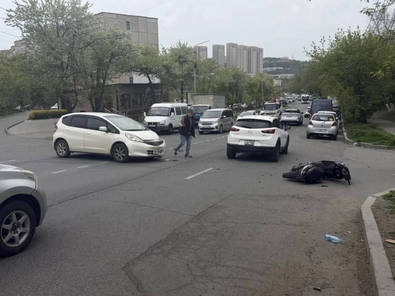Госавтоинспекция Приморья напоминает родителям несовершеннолетних водителей об уголовной ответственности за передачу руля подросткам
