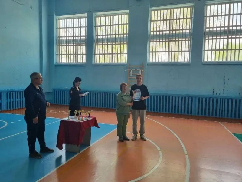 В Пограничном округе Приморья полицейские и школьники провели спортивное мероприяти В Пограничном округе Приморья полицейские и школьники провели спортивное мероприяти