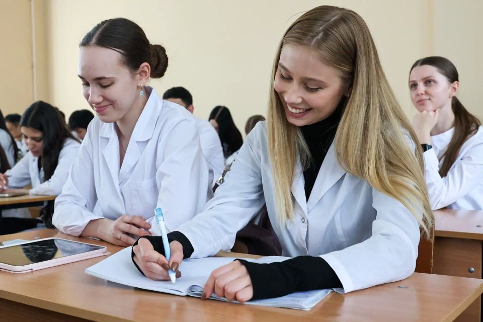 Робот в аптеке и лекарства из дикоросов: как работает умная аптека во Владивостоке? Робот в аптеке и лекарства из дикоросов: как работает умная аптека во Владивостоке?