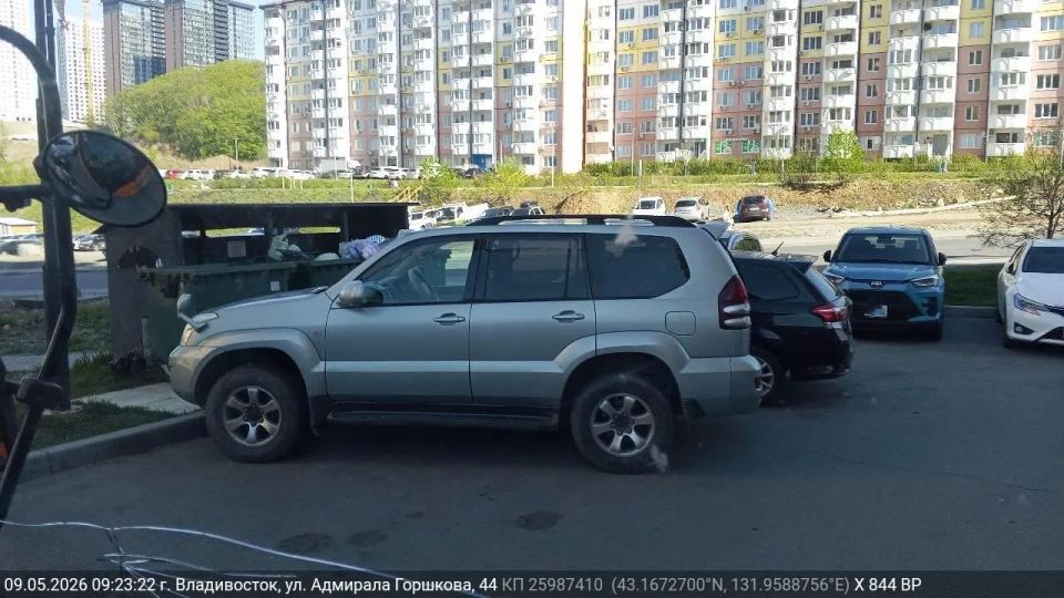 Машины у контейнеров: график под угрозой Машины у контейнеров: график под угрозой
