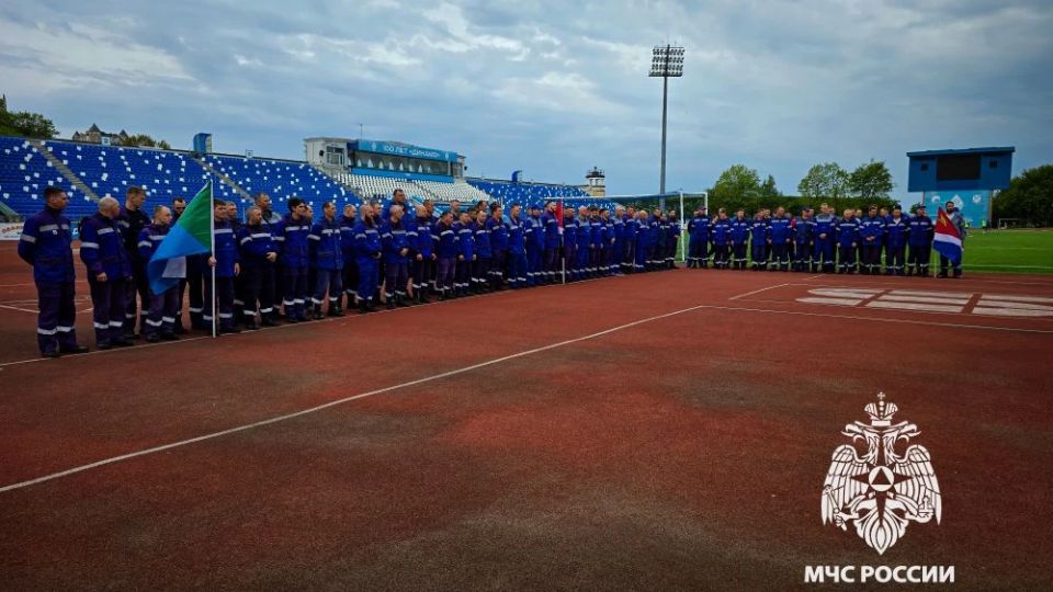 Сотрудники МЧС России оценили профессионализм добровольных пожарных «Транснефти» во Владивостоке Сотрудники МЧС России оценили профессионализм добровольных пожарных «Транснефти» во Владивостоке