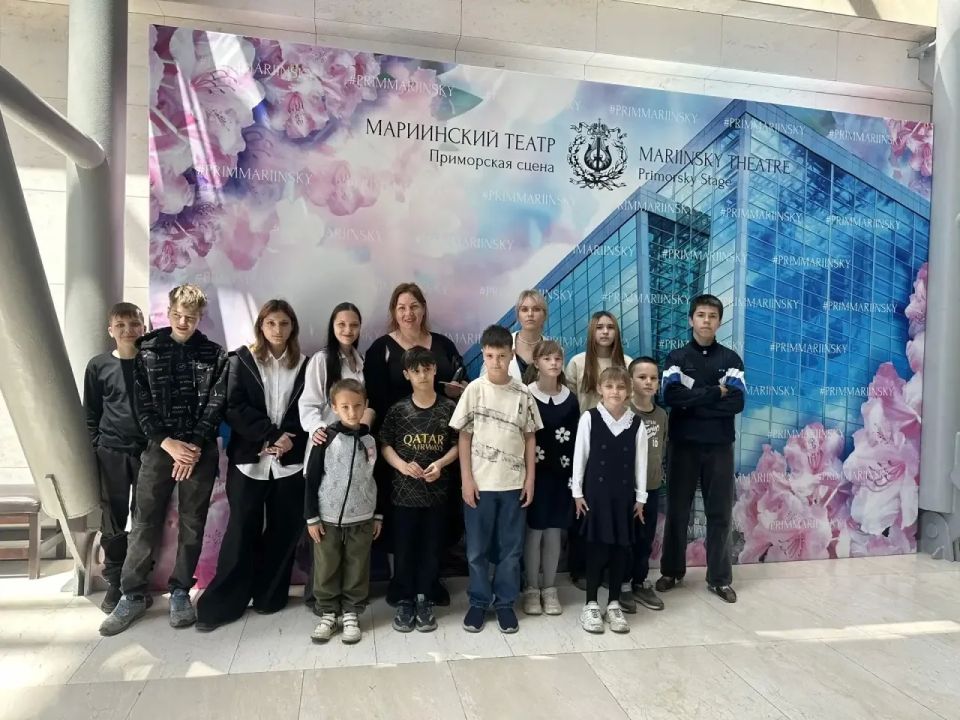 В преддверии Международного дня защиты детей сотрудники прокуратуры края совместно с воспитанниками подшефного комплексного центра помощи семье и детям «Маяк» приняли участие в выездном мероприятии