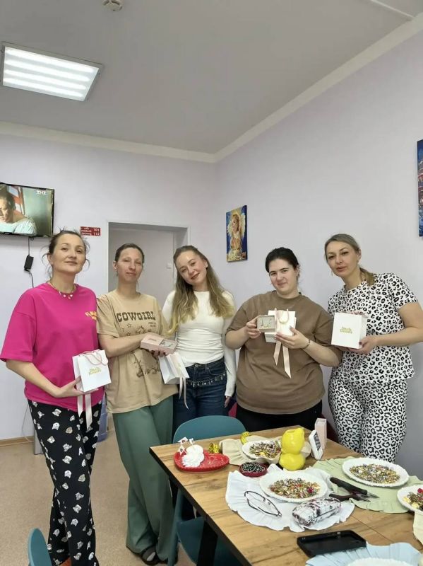 В паллиативном отделении Краевой детской клинической больницы №2 прошёл по-настоящему тёплый и душевный день В паллиативном отделении Краевой детской клинической больницы №2 прошёл по-настоящему тёплый и душевный день