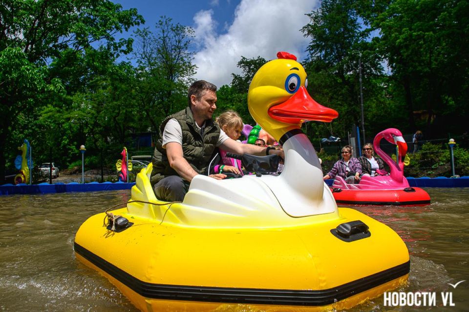 Во Владивостоке открылись несколько обновлённых зон парка Минного городка Во Владивостоке открылись несколько обновлённых зон парка Минного городка