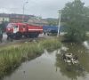 Водитель Toyota Crown погиб после падения машины в реку Богатую