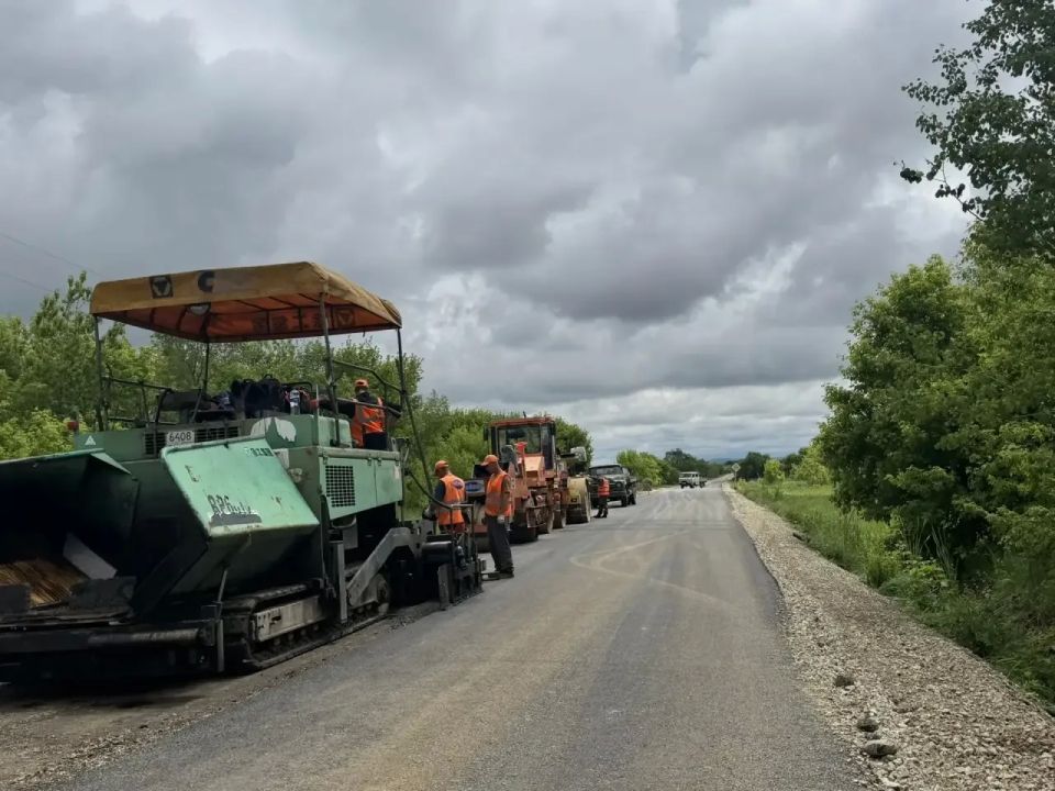Ремонтируем 4 километра на подъезде к селу Хвалынка в Спасском округе