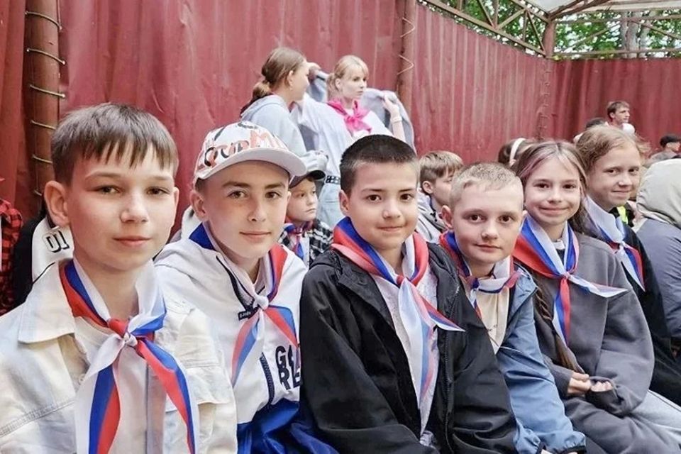 Учитель, которому доверяют дети и родители Учитель, которому доверяют дети и родители
