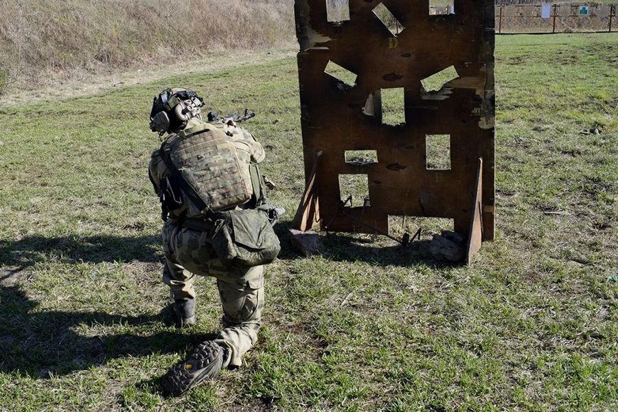 В Артеме на базе Учебного центра Управления Росгвардии по Приморскому краю прошли испытания на право ношения официального геральдического знака – Знака отличия СОБР войск национальной гвардии России II степени В Артеме на базе Учебного центра Управления Росгвардии по Приморскому краю прошли испытания на право ношения официального геральдического знака – Знака отличия СОБР войск национальной гвардии России II степени
