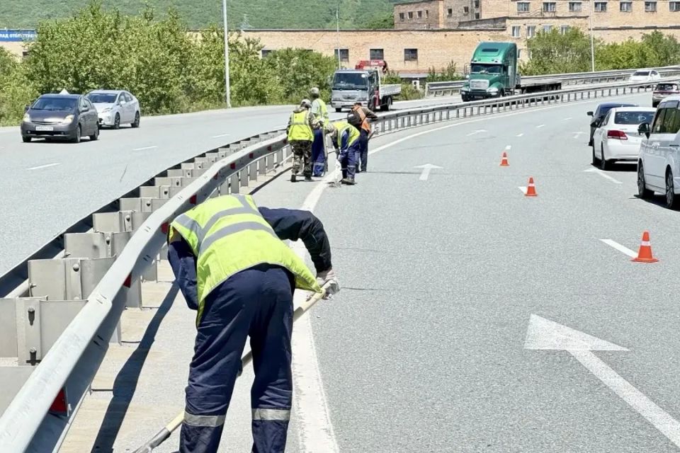 На объездной трассе Седанка – Патрокл работа идёт и днём и ночью На объездной трассе Седанка – Патрокл работа идёт и днём и ночью