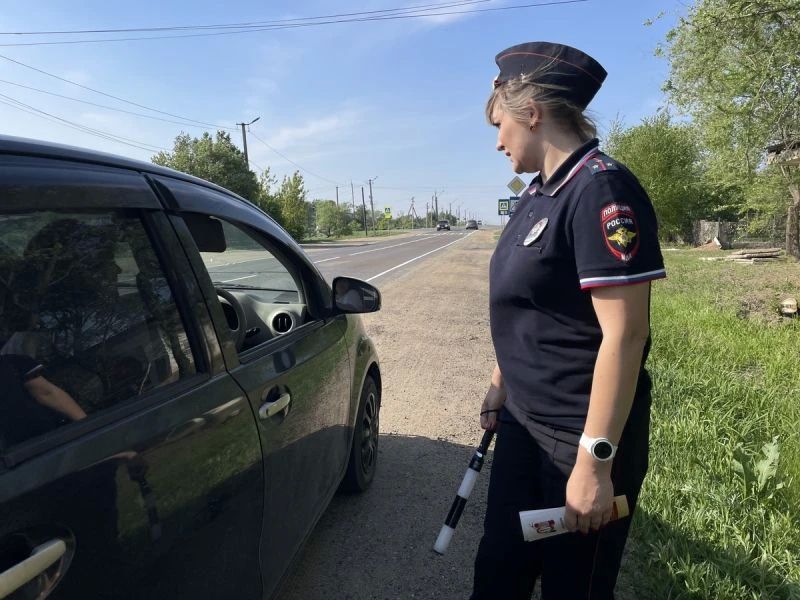 В Приморье полицейские и дружинники напомнили жителям Ханкайского округа о правилах противопожарной безопасности В Приморье полицейские и дружинники напомнили жителям Ханкайского округа о правилах противопожарной безопасности