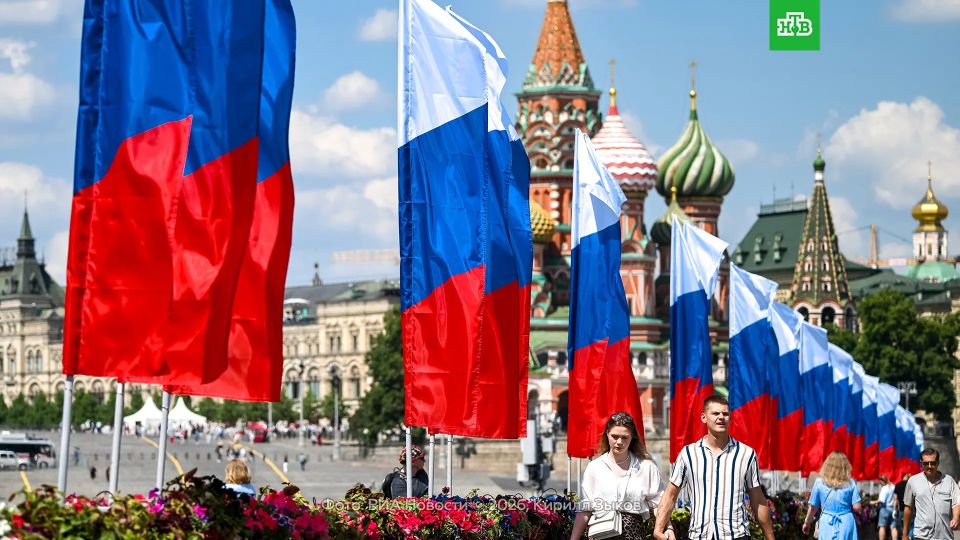 Белгород и Казань, Краснодар и Владивосток: по всей стране проходят праздничные мероприятия и патриотические акции ко Дню России Белгород и Казань, Краснодар и Владивосток: по всей стране проходят праздничные мероприятия и патриотические акции ко Дню России